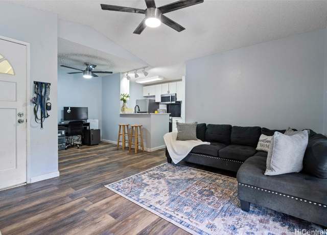 Property at 95-510 Wikao St Unit B206, Mililani, HI 96789, 2 beds, 2 baths