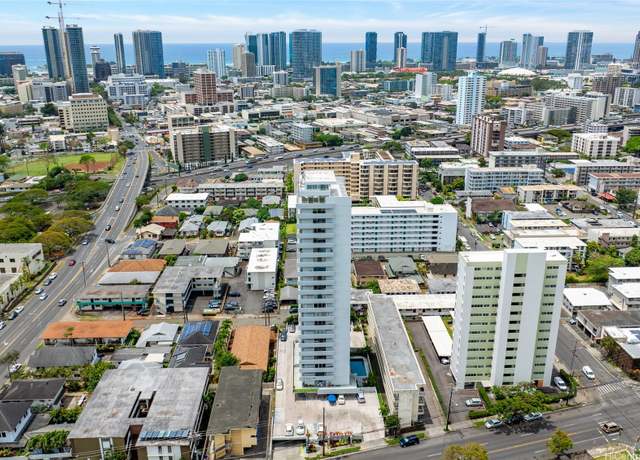 Property at 1325 Wilder Ave #17, Honolulu, HI 96822, 2 beds, 2 baths