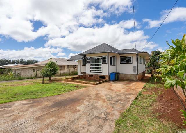 Property at 115 Makaweo Ave Unit A, Wahiawa, HI 96786, 3 beds, 2 baths
