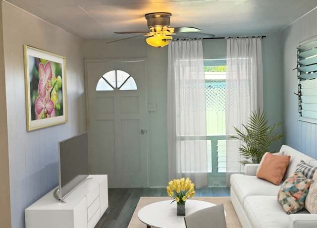 Property at 84-1064 Lahaina St #3, Waianae, HI 96792, 3 beds, 1 bath