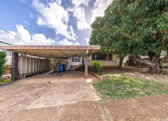 Property at 1139 14th Ave, Honolulu, HI 96816, 3 beds, 1 bath