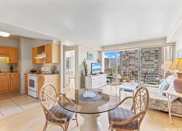 Property at 419 Atkinson Dr #902, Honolulu, HI 96814, 2 beds, 1.5 baths