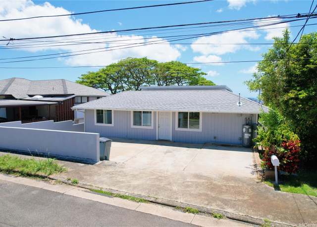 Property at 3015 Alencastre Pl, Honolulu, HI 96816, 5 beds, 4 baths