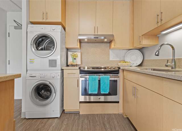 Property at 1333 Heulu St #808, Honolulu, HI 96822, 1 bed, 1.5 baths
