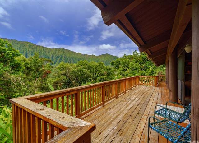 Property at 47-039 Okana Pl, Kaneohe, HI 96744, 6 beds, 6 baths