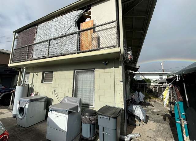 Property at 266 N School St, Honolulu, HI 96817