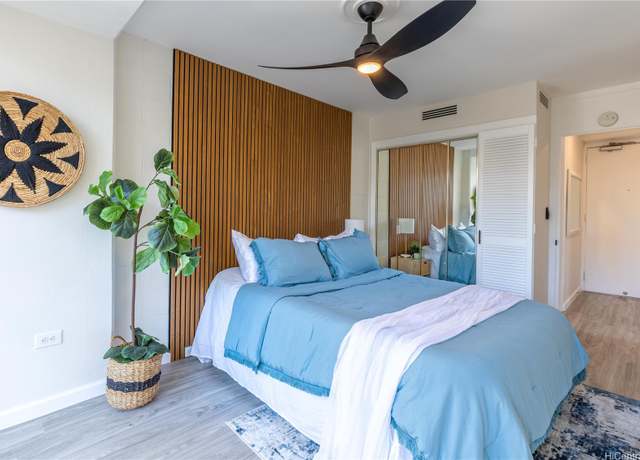 Property at 445 Kaiolu St #604, Honolulu, HI 96815, 1 bed, 1 bath