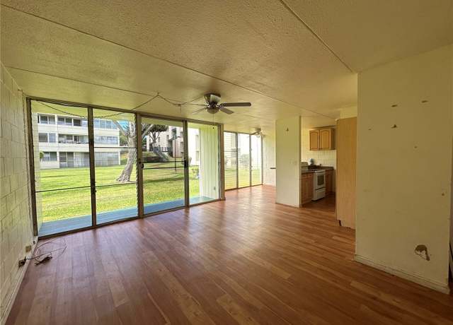Property at 95-017 Kuahelani Ave #124, Mililani, HI 96789, 2 beds, 1 bath