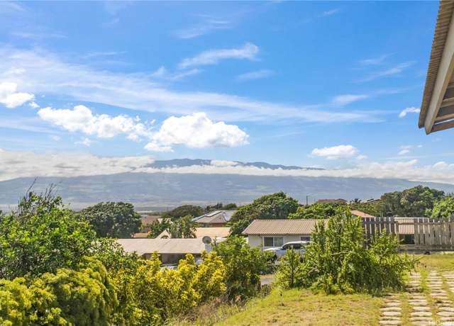 Property at 546 Niau St, Kahului, HI 96732, 4 beds, 2.5 baths