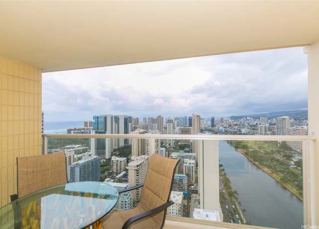 Property at 445 Seaside Ave #4206, Honolulu, HI 96815, 1 bath