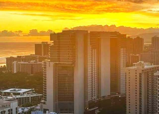 Property at 445 Seaside Ave #4206, Honolulu, HI 96815, 1 bath
