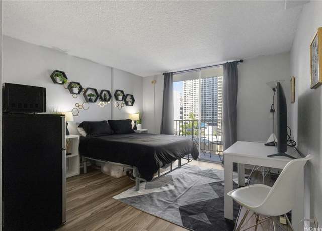 Property at 1920 Ala Moana Blvd #602, Honolulu, HI 96815, 1 bath