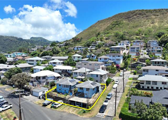 Property at 1767 Puowaina Dr, Honolulu, HI 96813, 4 beds, 2 baths