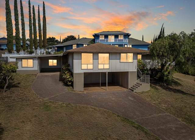 Property at 185 Hololani St, Pukalani, HI 96788, 3 beds, 2.5 baths