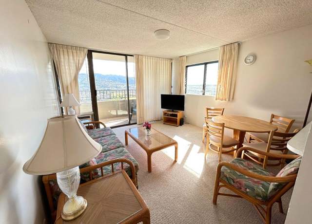 Property at 2240 Kuhio Ave #2405, Honolulu, HI 96815, 1 bed, 1 bath