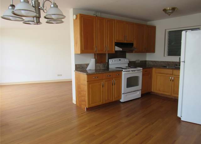 Property at 1139 9th Ave #304, Honolulu, HI 96816, 2 beds, 1.5 baths