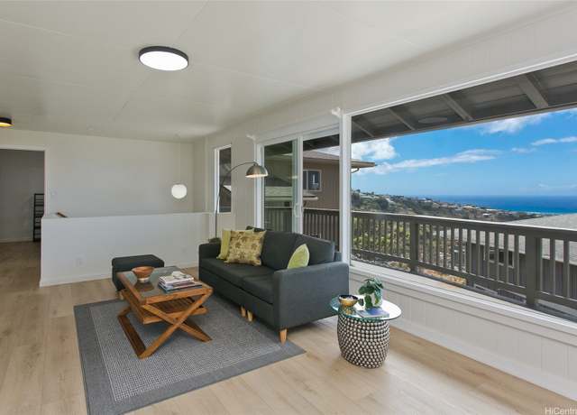 Property at 2419 St Louis Dr, Honolulu, HI 96816, 4 beds, 3 baths