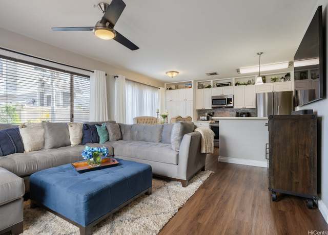 Property at 91-2031 Luahoana St #98, Ewa Beach, HI 96706, 3 beds, 2.5 baths