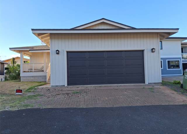 Property at 1106 Kilani Ave #5, Wahiawa, HI 96786, 4 beds, 3 baths