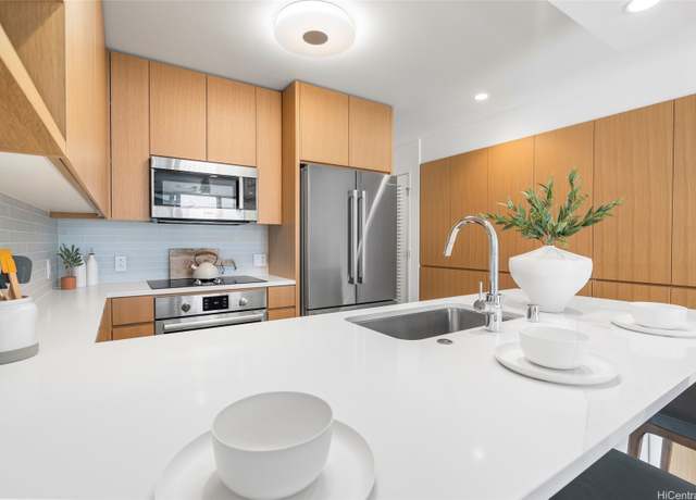 Property at 1388 Kapiolani Blvd #3309, Honolulu, HI 96814, 2 beds, 2 baths