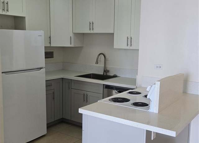 Property at 1535 Pensacola St #607, Honolulu, HI 96822, 2 beds, 1 bath