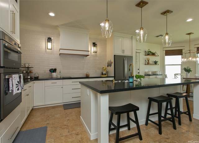 Property at 520 Lunalilo Home Rd Unit CW226, Honolulu, HI 96825, 3 beds, 3 baths