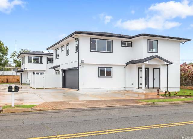Property at 1526 Hooli Cir, Pearl City, HI 96782, 5 beds, 3 baths