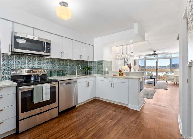 Property at 500 University Ave #1133, Honolulu, HI 96826, 2 beds, 2.5 baths