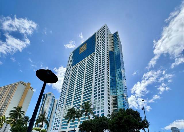 Property at 88 Piikoi St #1802, Honolulu, HI 96814, 2 beds, 2 baths