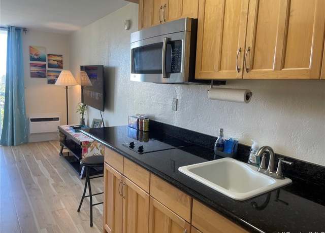 Property at 1920 Ala Moana Blvd #1009, Honolulu, HI 96815, 1 bath