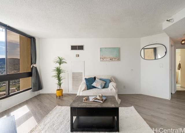 Property at 300 Wai Nani Way #1815, Honolulu, HI 96815, 1 bed, 1 bath