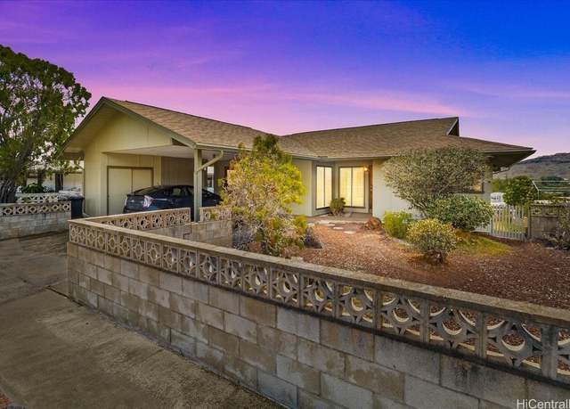 Property at 1298 Ala Puumalu St, Honolulu, HI 96818, 4 beds, 2.5 baths