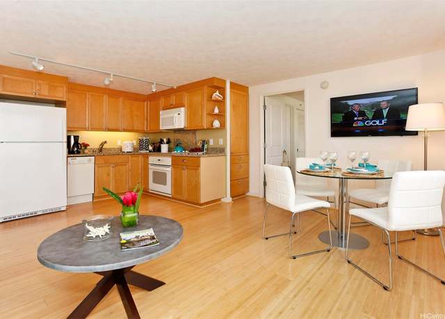 Property at 343 Hobron Ln #1405, Honolulu, HI 96815, 1 bed, 1 bath