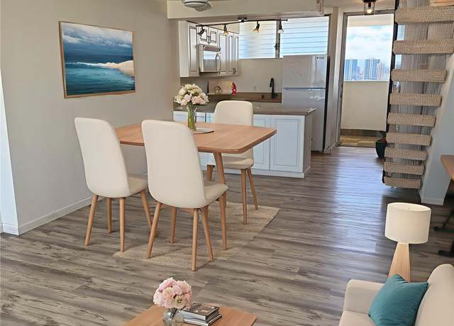 Property at 555 University Ave #3207, Honolulu, HI 96826, 1 bed, 1 bath