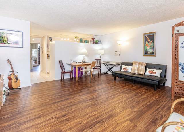 Property at 425 Ena Rd Unit 906B, Honolulu, HI 96815, 2 beds, 1 bath