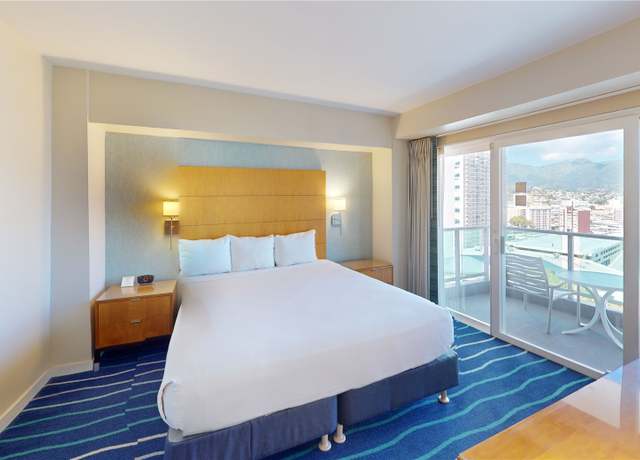 Property at 410 Atkinson Dr #1427, Honolulu, HI 96814, 1 bath