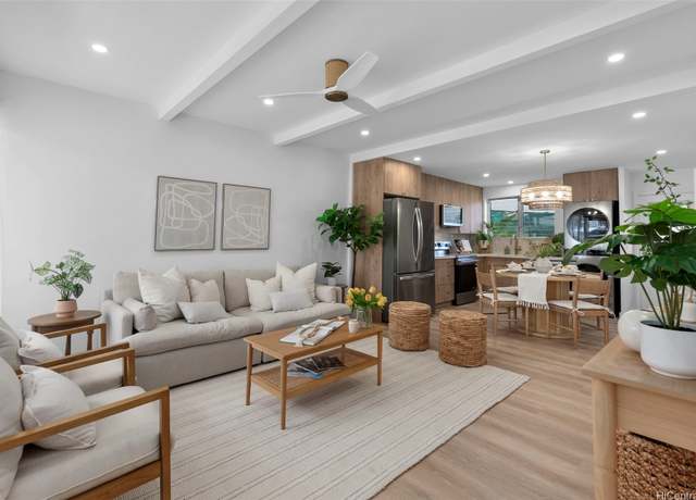 Property at 4206 Keanu St #4, Honolulu, HI 96816, 2 beds, 2 baths