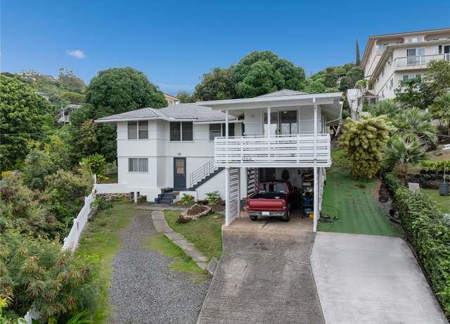 Property at 2164 Hillcrest St, Honolulu, HI 96817, 5 beds, 2 baths