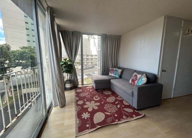Property at 1702 Kewalo St #204, Honolulu, HI 96822, 2 beds, 1 bath