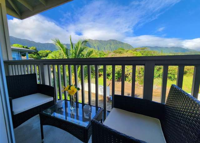 Property at 47-285 Waihee Rd Unit D, Kaneohe, HI 96744, 4 beds, 3.5 baths