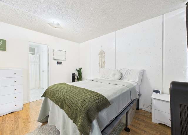 Property at 95-065 Waikalani Dr Unit F403, Mililani, HI 96789, 1 bed, 1 bath