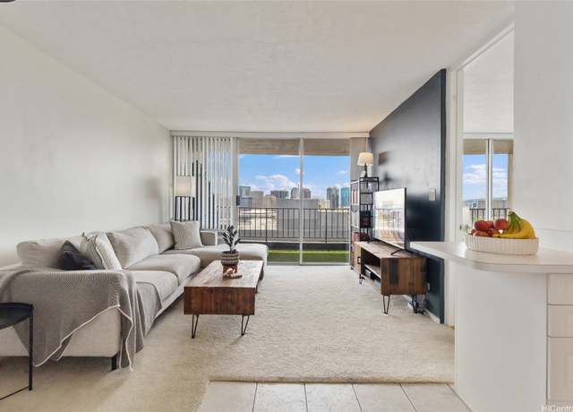 Property at 775 Kinalau Pl #1806, Honolulu, HI 96813, 1 bed, 1 bath