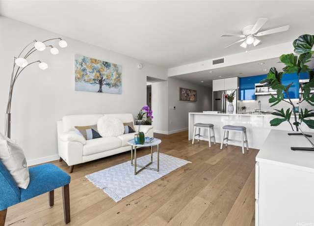 Property at 1001 Queen St #1213, Honolulu, HI 96814, 1 bed, 1 bath