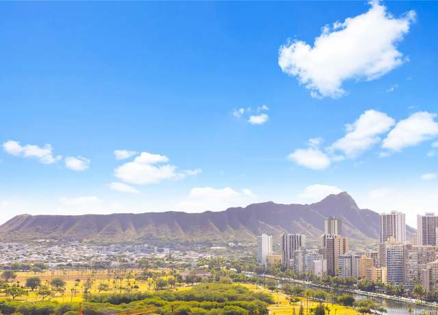 Property at 555 University Ave #2700, Honolulu, HI 96826, 2 beds, 2 baths