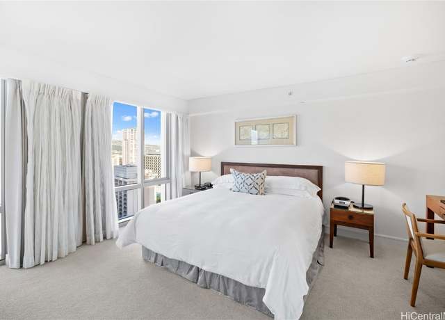 Property at 223 Saratoga Rd #2201, Honolulu, HI 96815, 1 bath