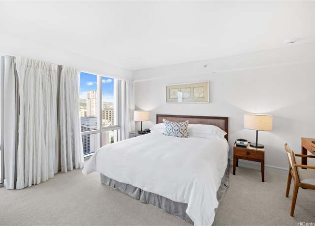 Property at 223 Saratoga Rd #2201, Honolulu, HI 96815, 1 bath