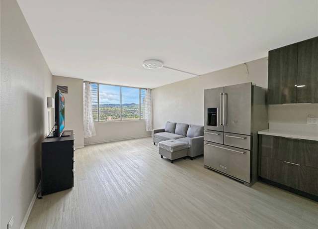 Property at 3045 Ala Napuaa Pl #1003, Honolulu, HI 96818, 1 bed, 1 bath