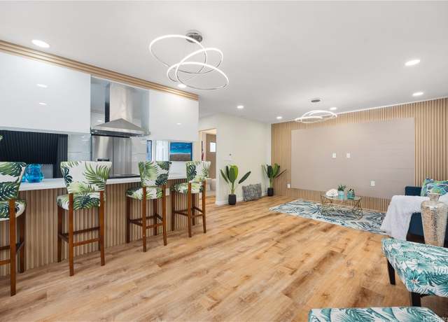 Property at 1812 Waiola St Unit A, Honolulu, HI 96826, 3 beds, 2 baths