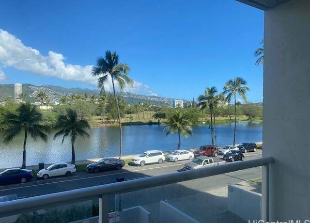 Property at 2233 Ala Wai Blvd Unit 3C, Honolulu, HI 96815, 1 bed, 2 baths