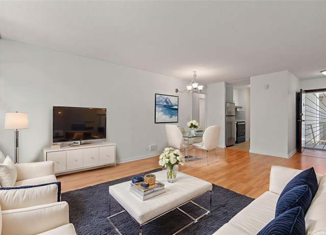 Property at 98-1042 Moanalua Rd Unit 2-303, Aiea, HI 96701, 3 beds, 2 baths